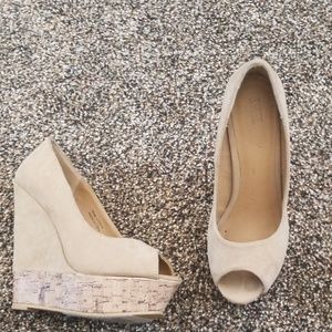 Cream Wedges